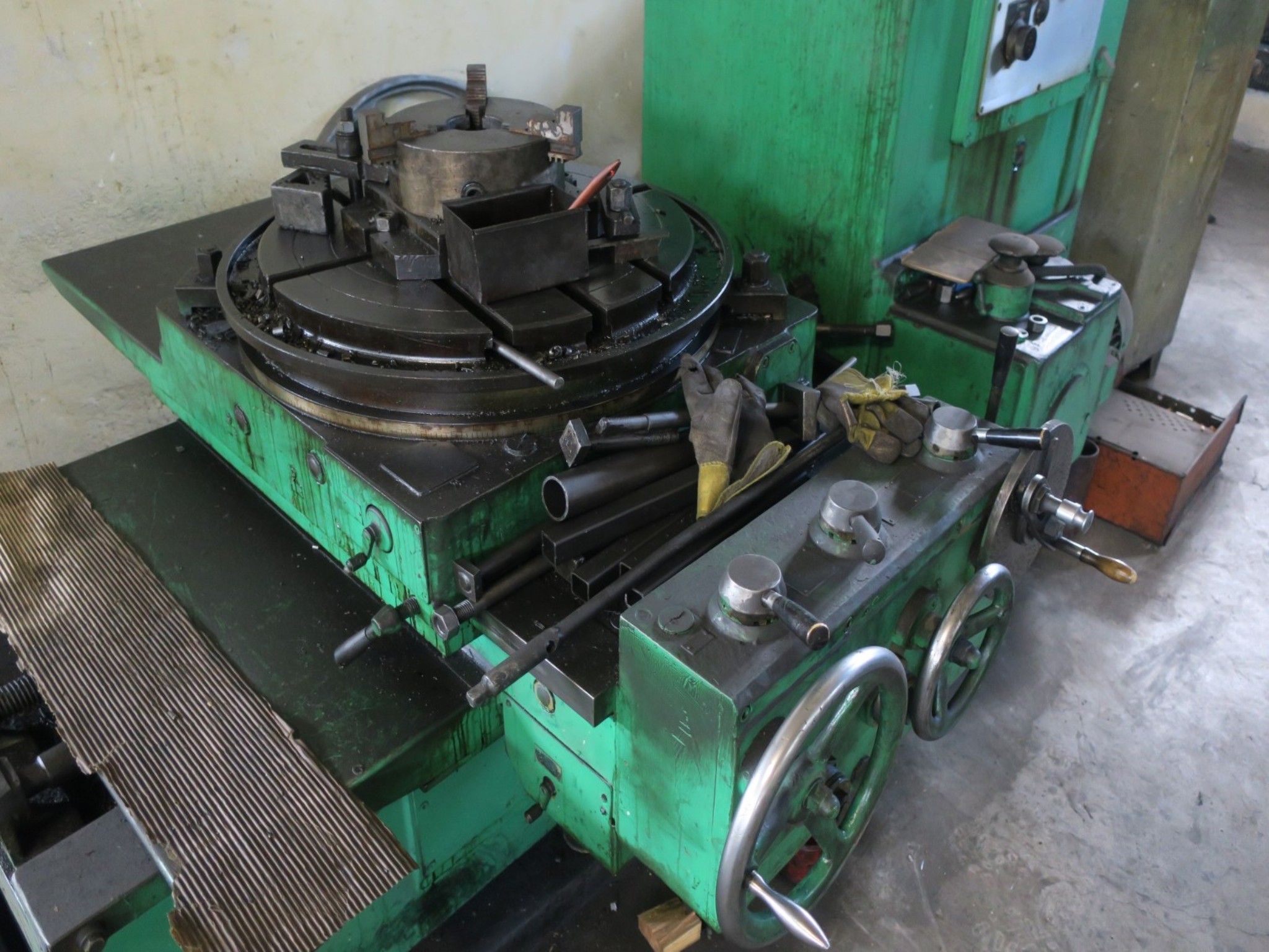 Metalworking machines-3