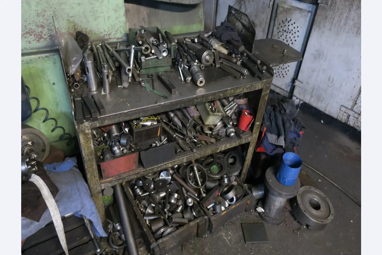 Metalworking machines-12