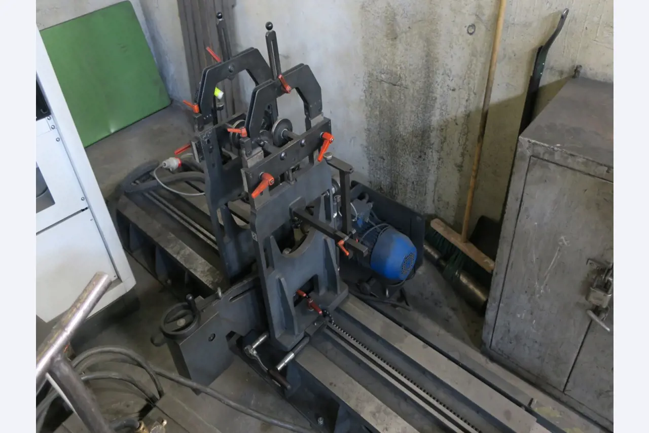 Metalworking machines-18