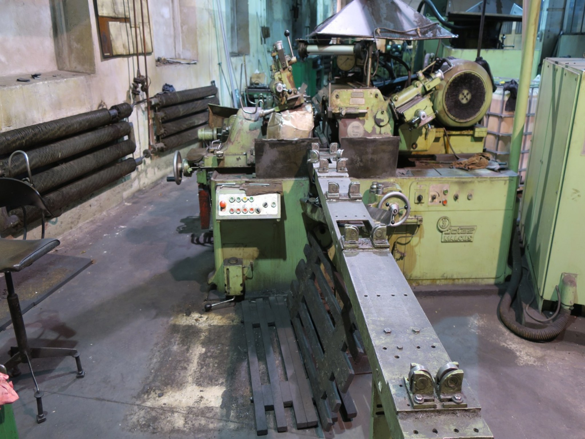 Metalworking machines-15