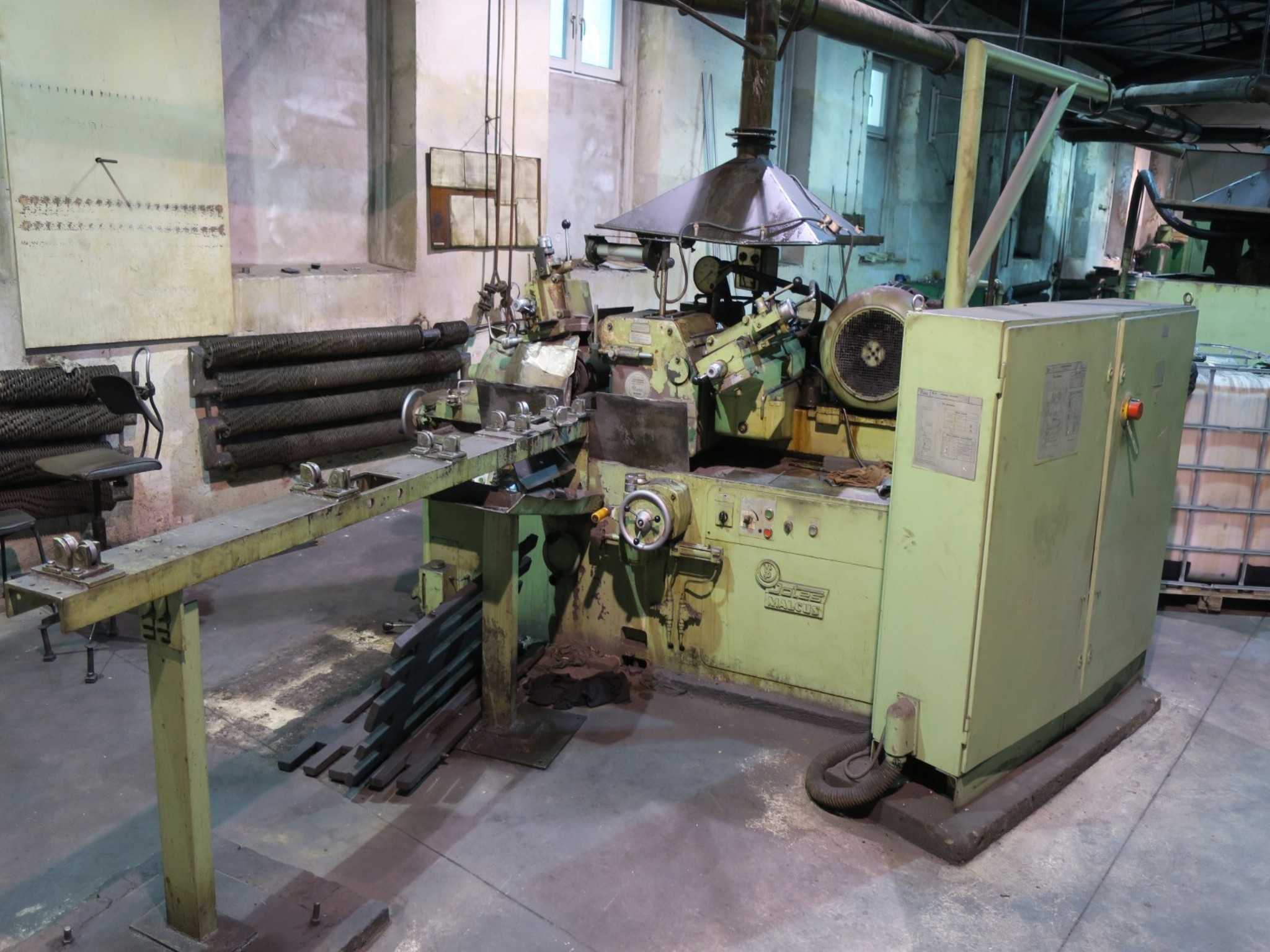 Metalworking machines-16