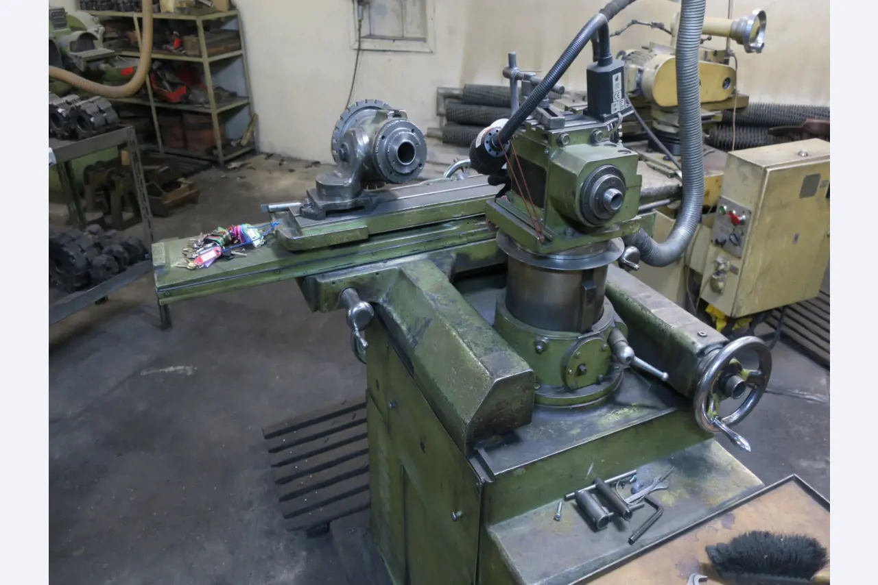 Kovoobráběcí stroje-8