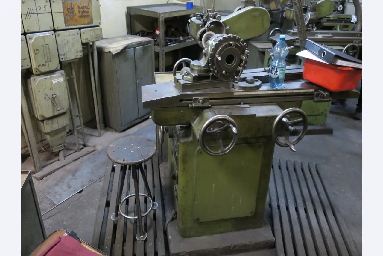 Kovoobráběcí stroje-9