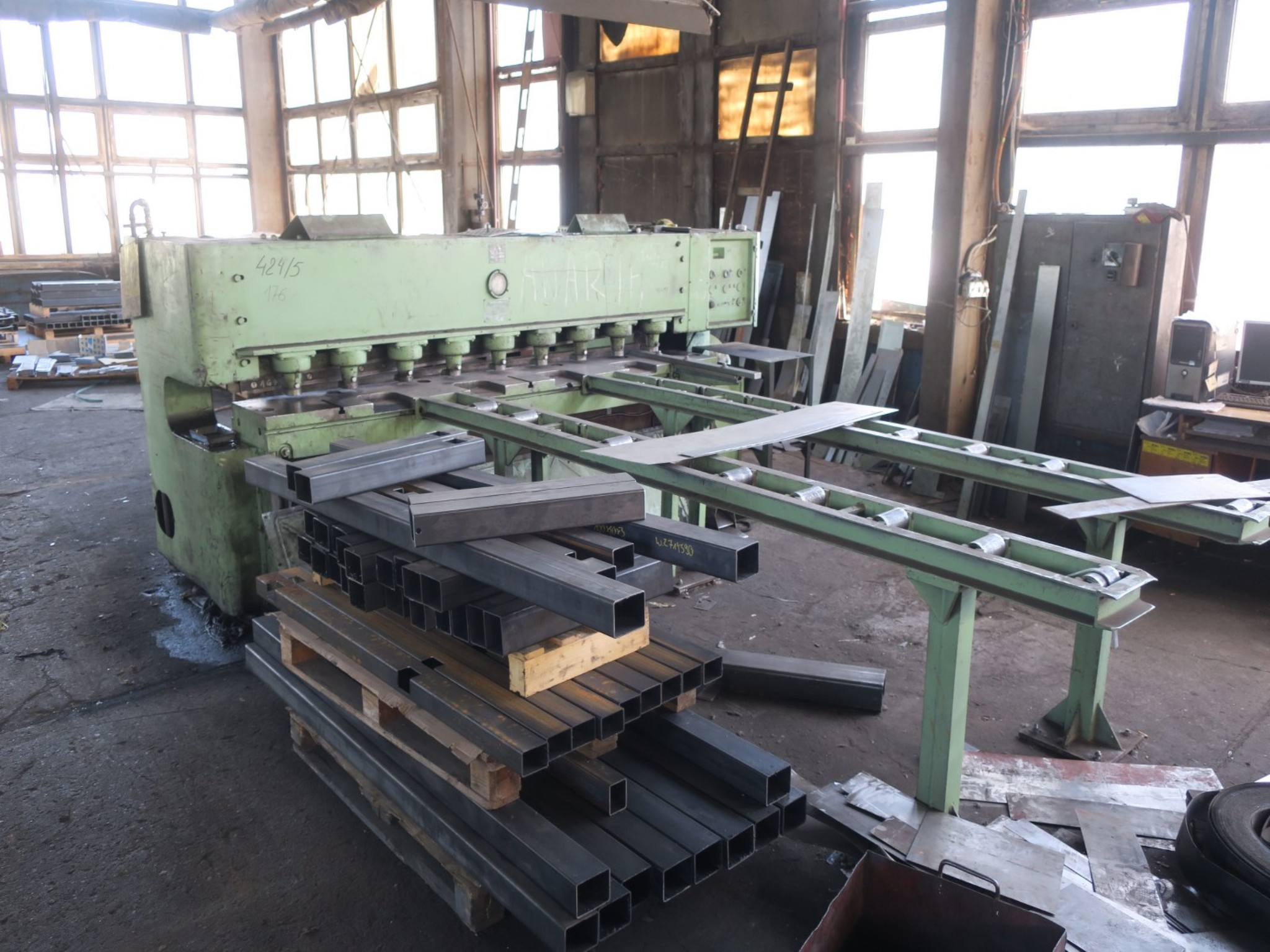 Metalworking machines-1