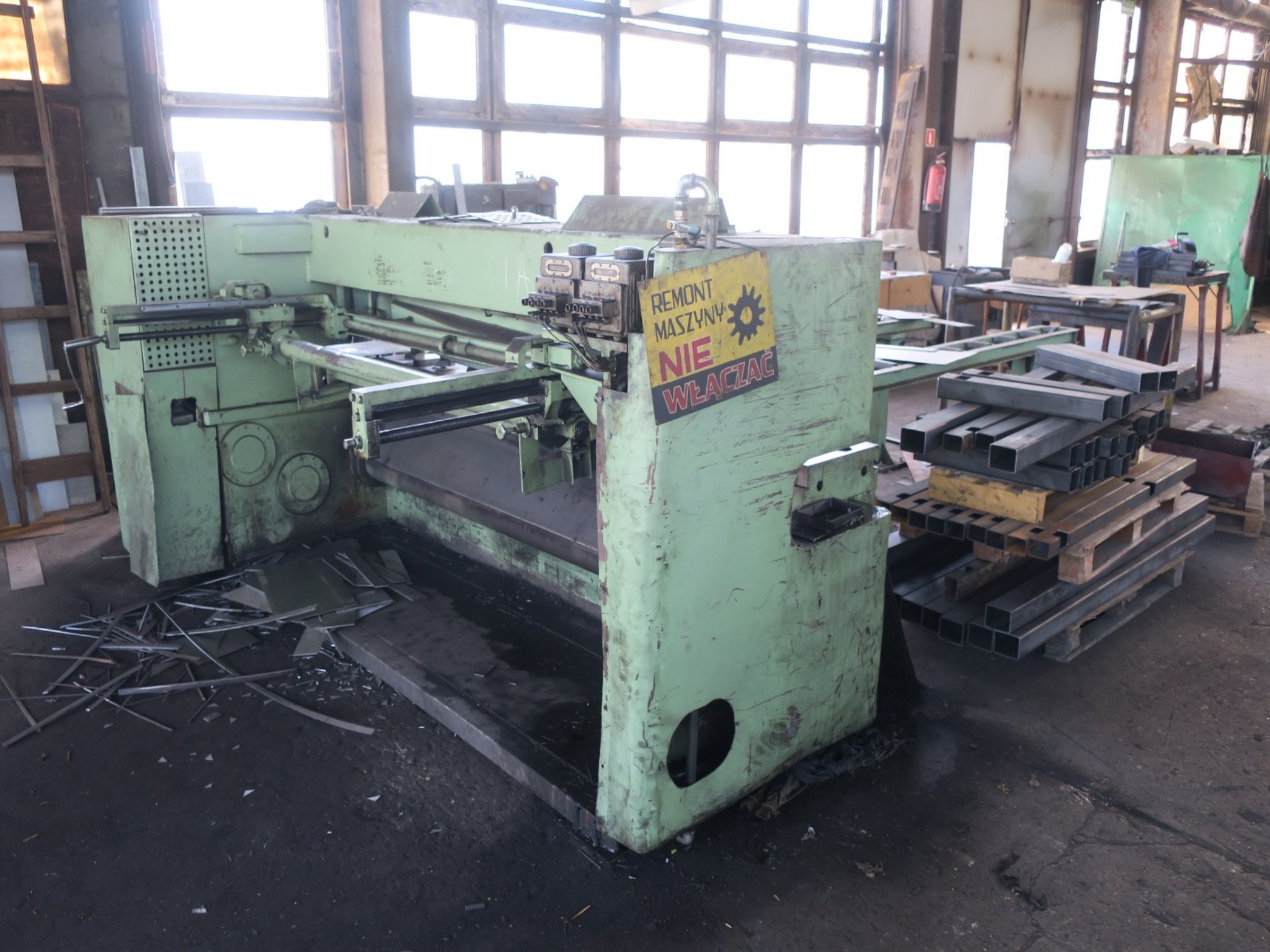 Metalworking machines-2