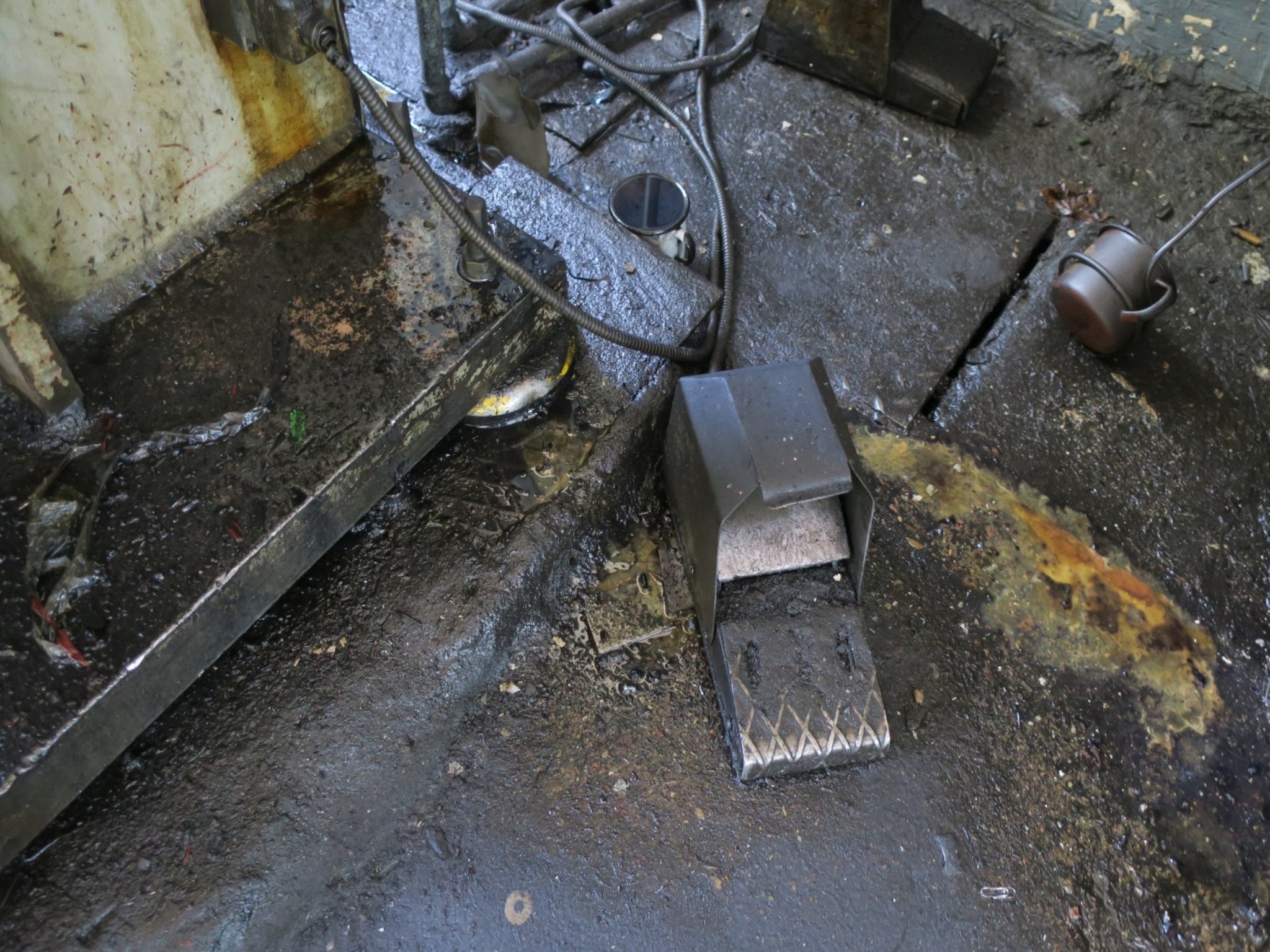 Metalworking machines-8