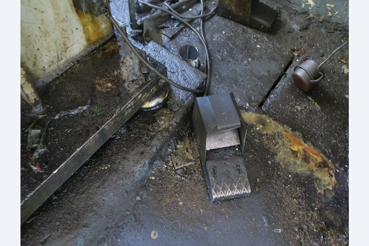 Metalworking machines-8