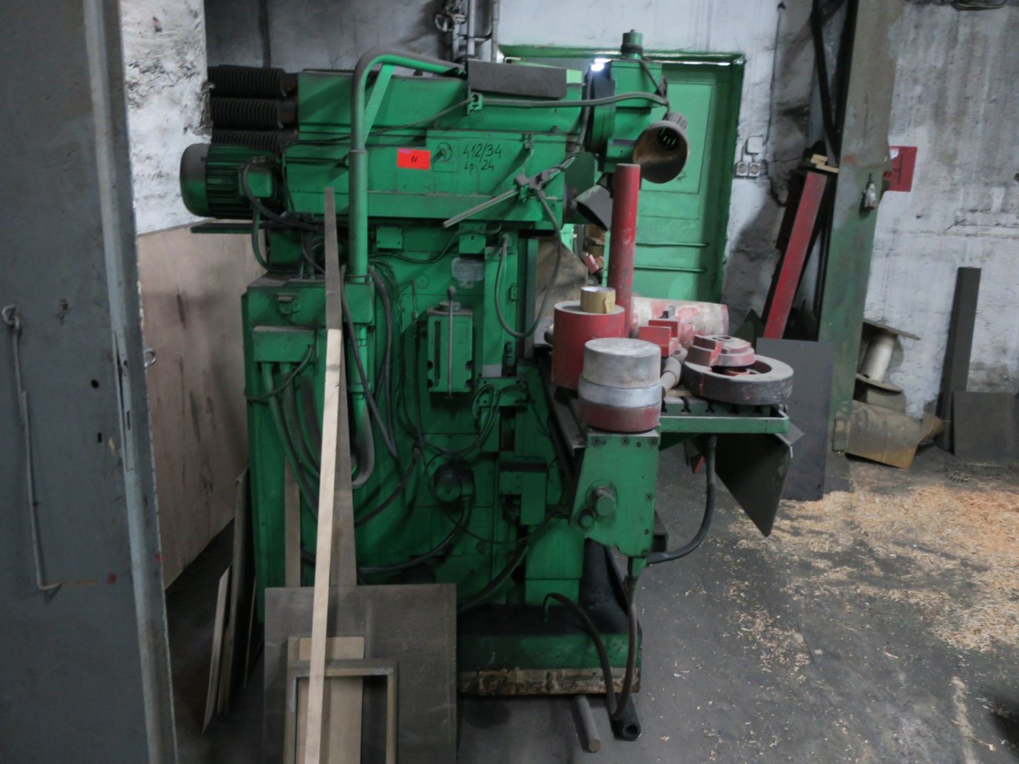 Metalworking machines-3