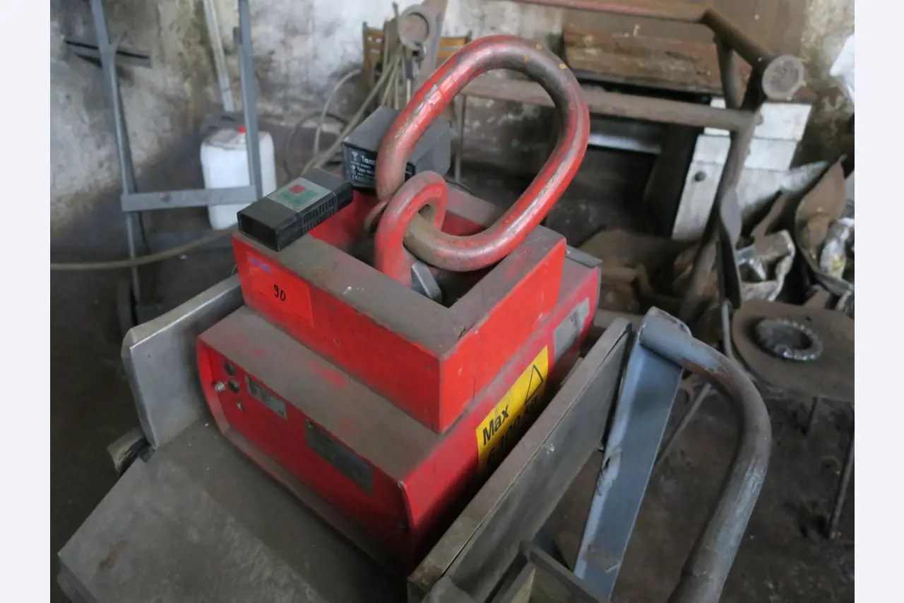 Metalworking machines-9