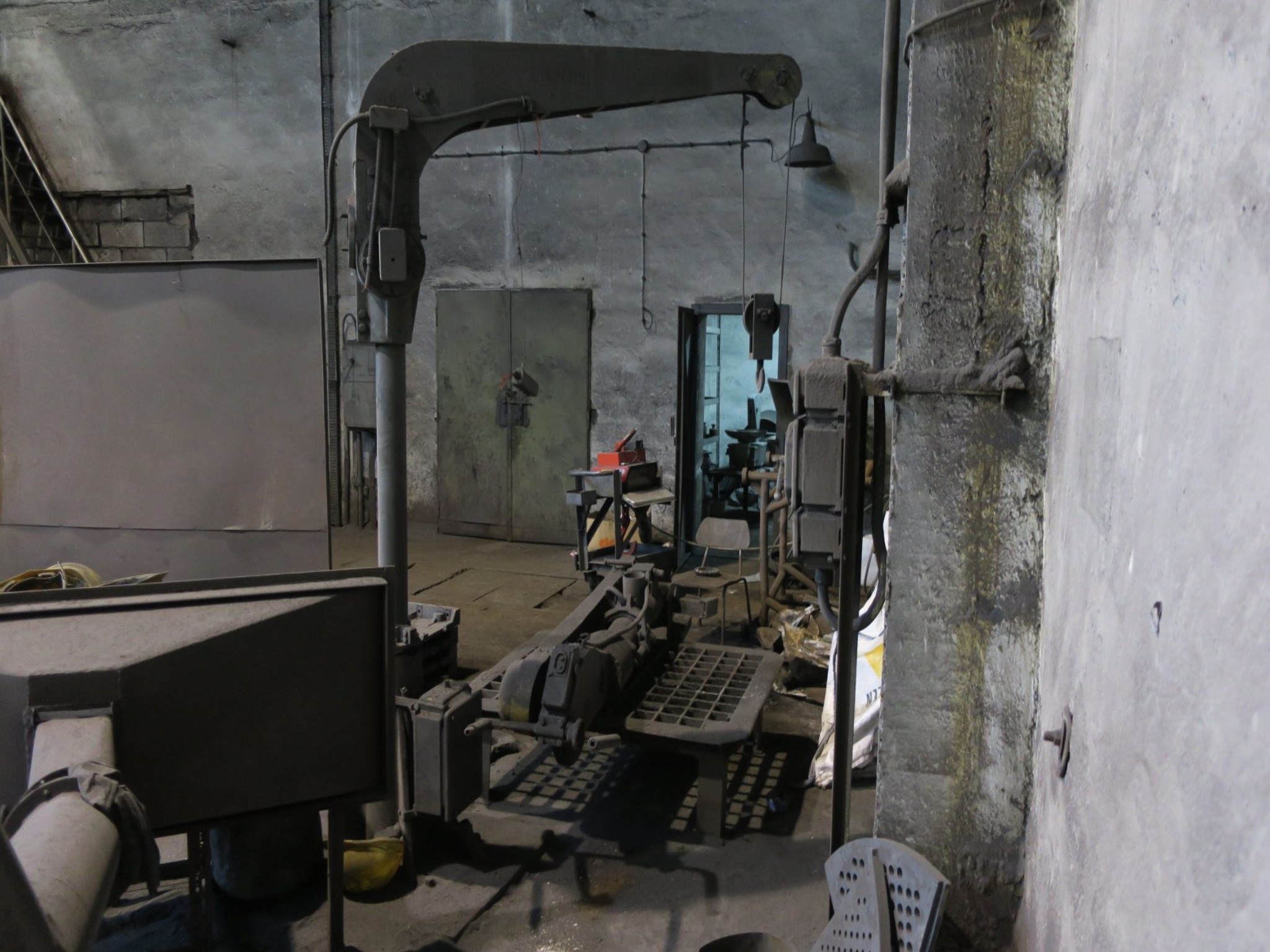 Machines pour le travail du métal-10