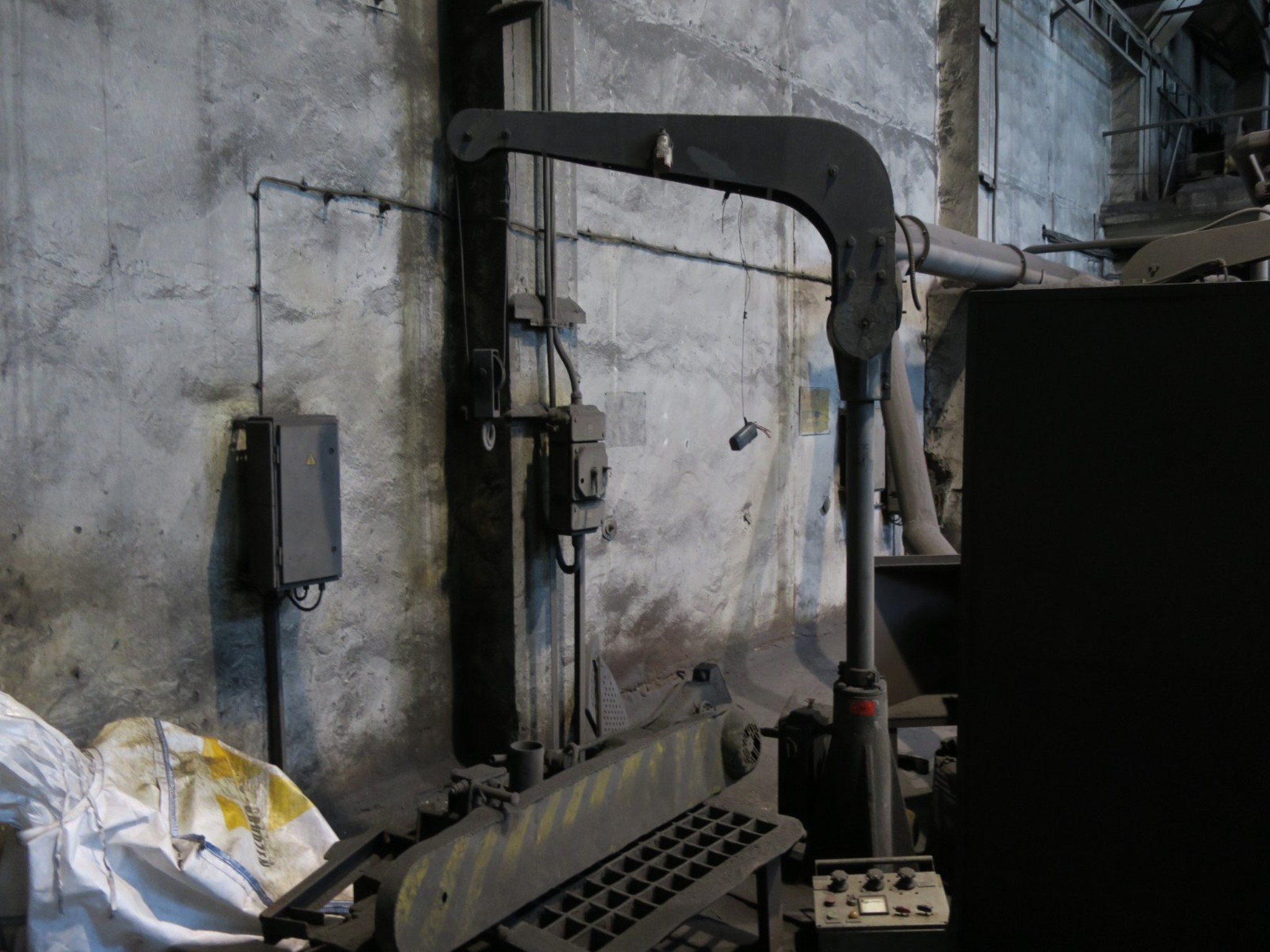 Machines pour le travail du métal-11