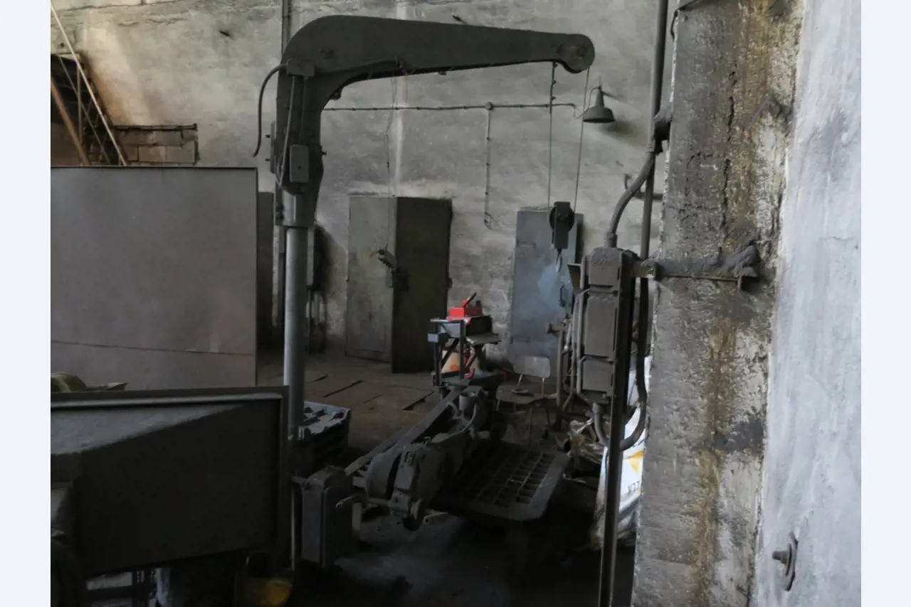 Metalworking machines-6