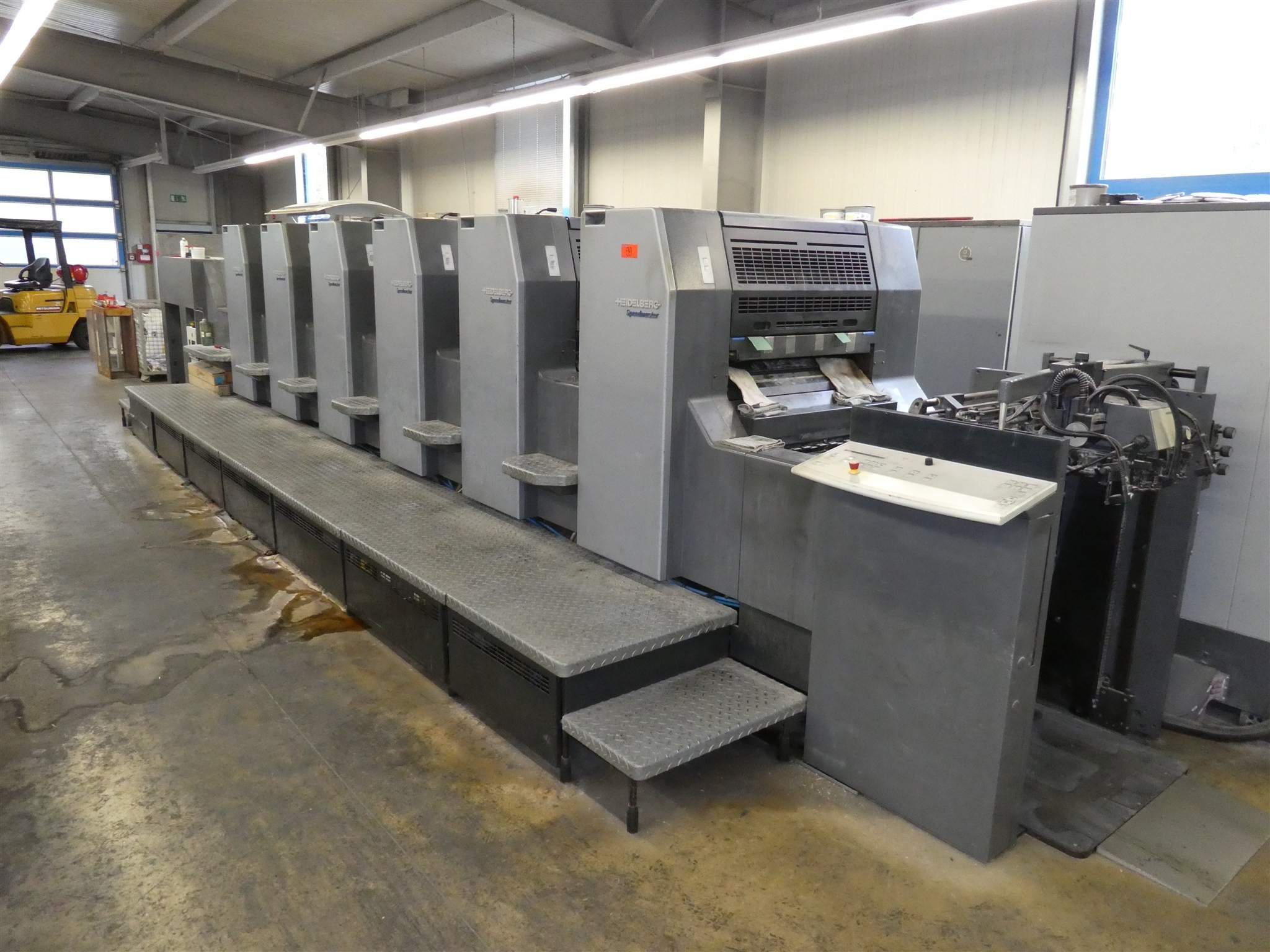 Machines from the offset printing sector-15