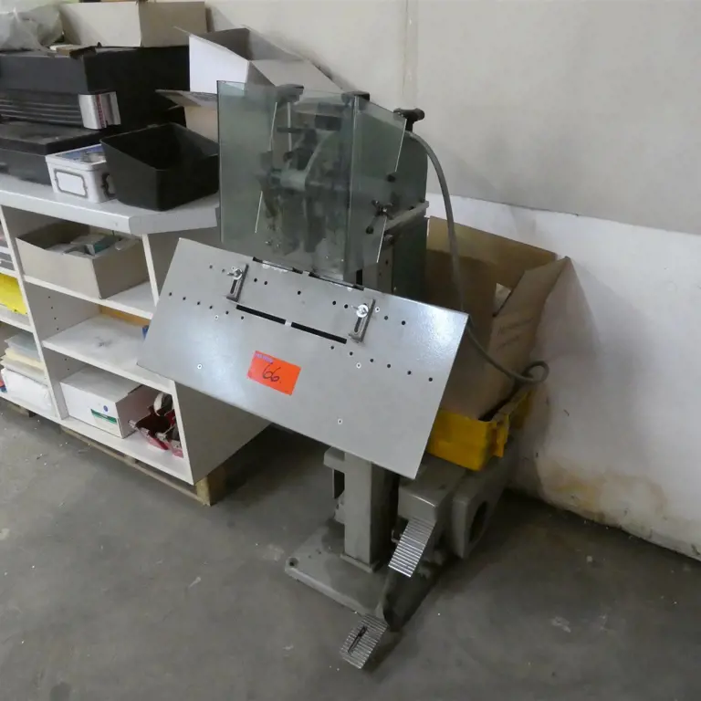 Broschürenheftmaschine Nagel Multinak-S