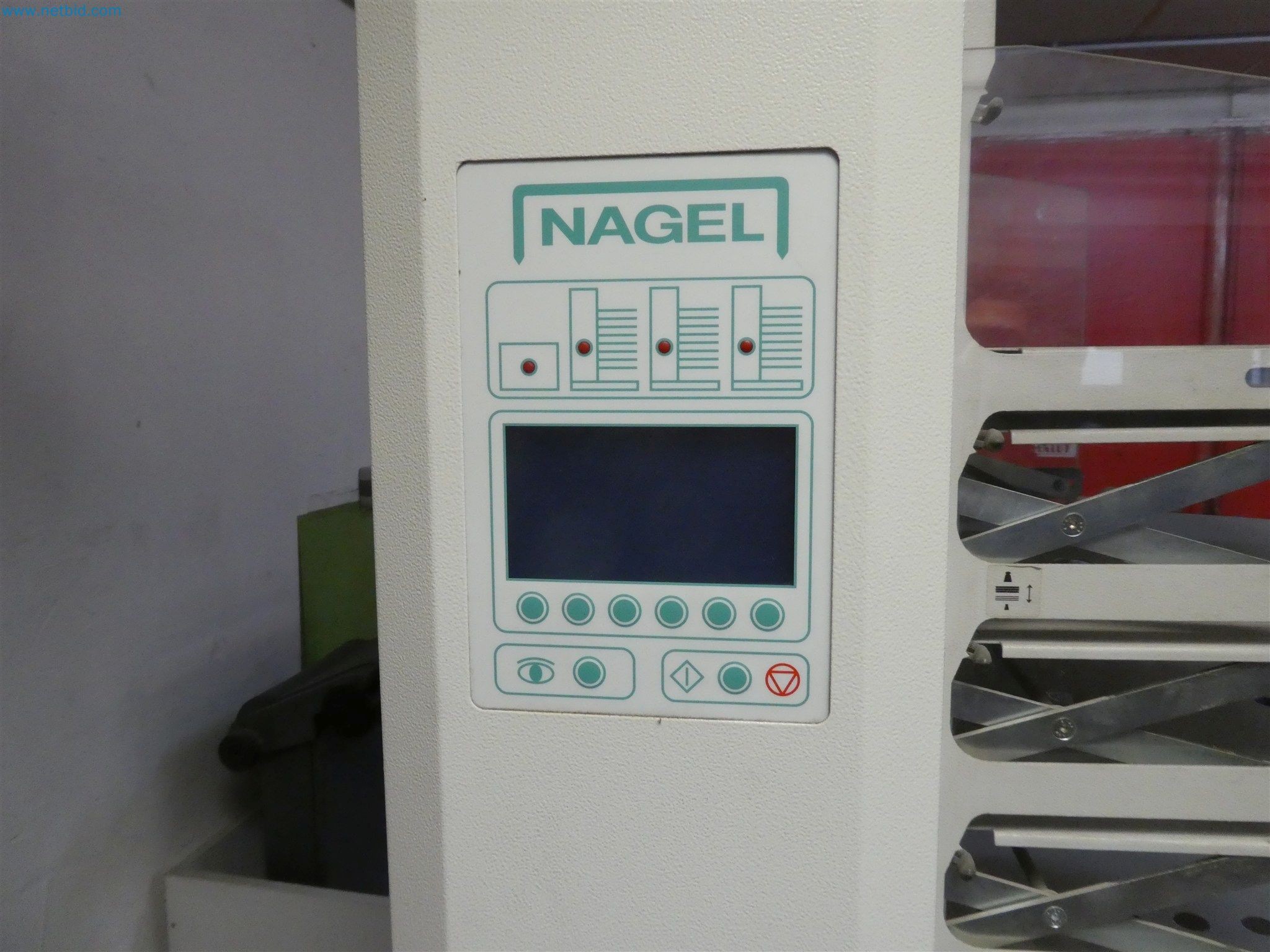 Machines from the offset printing sector-4