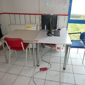 1 Posten Beistellmöbel