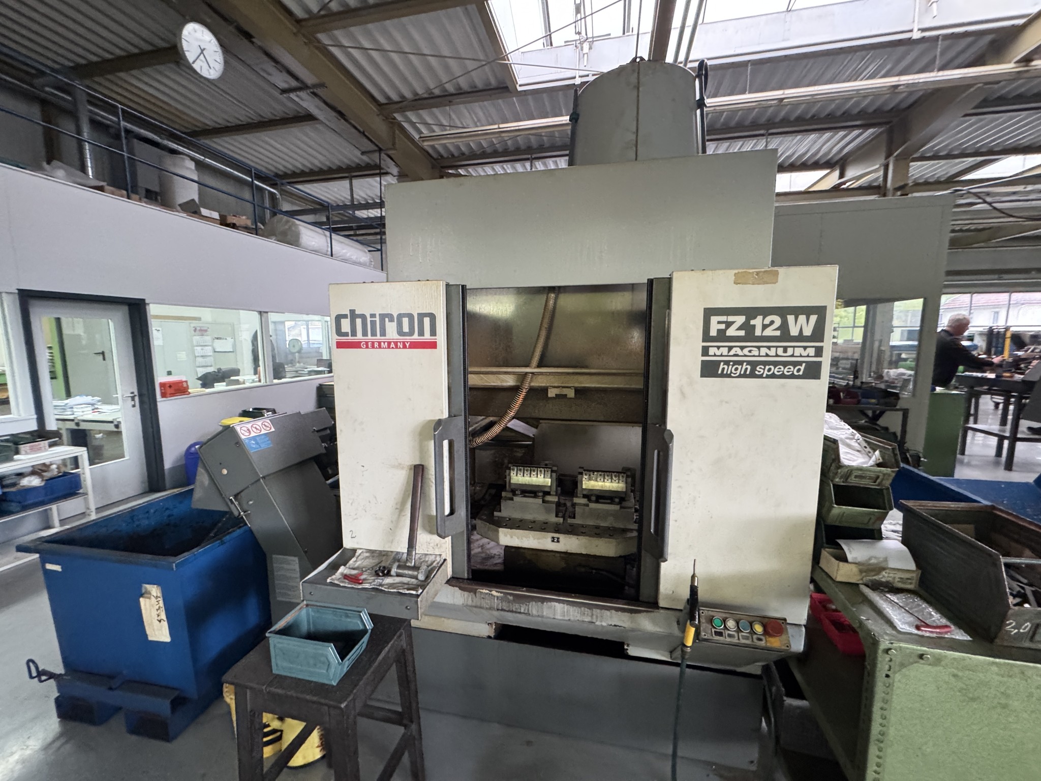 Machines for metal processing-13