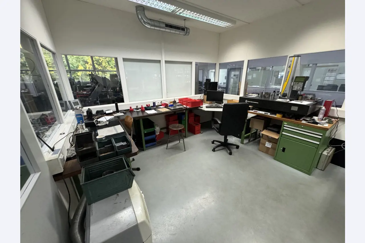 Machines for metal processing-15