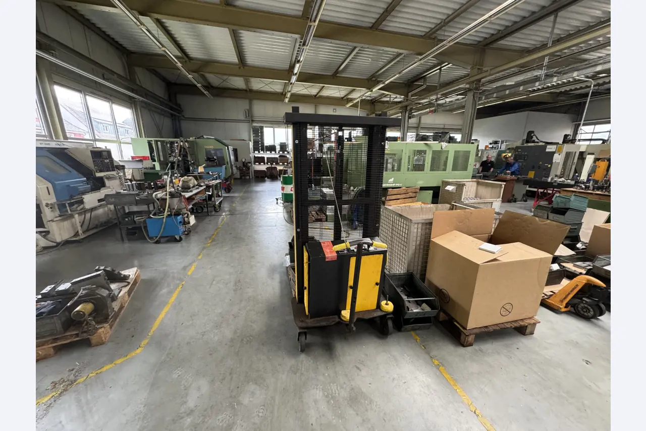 Machines for metal processing-6