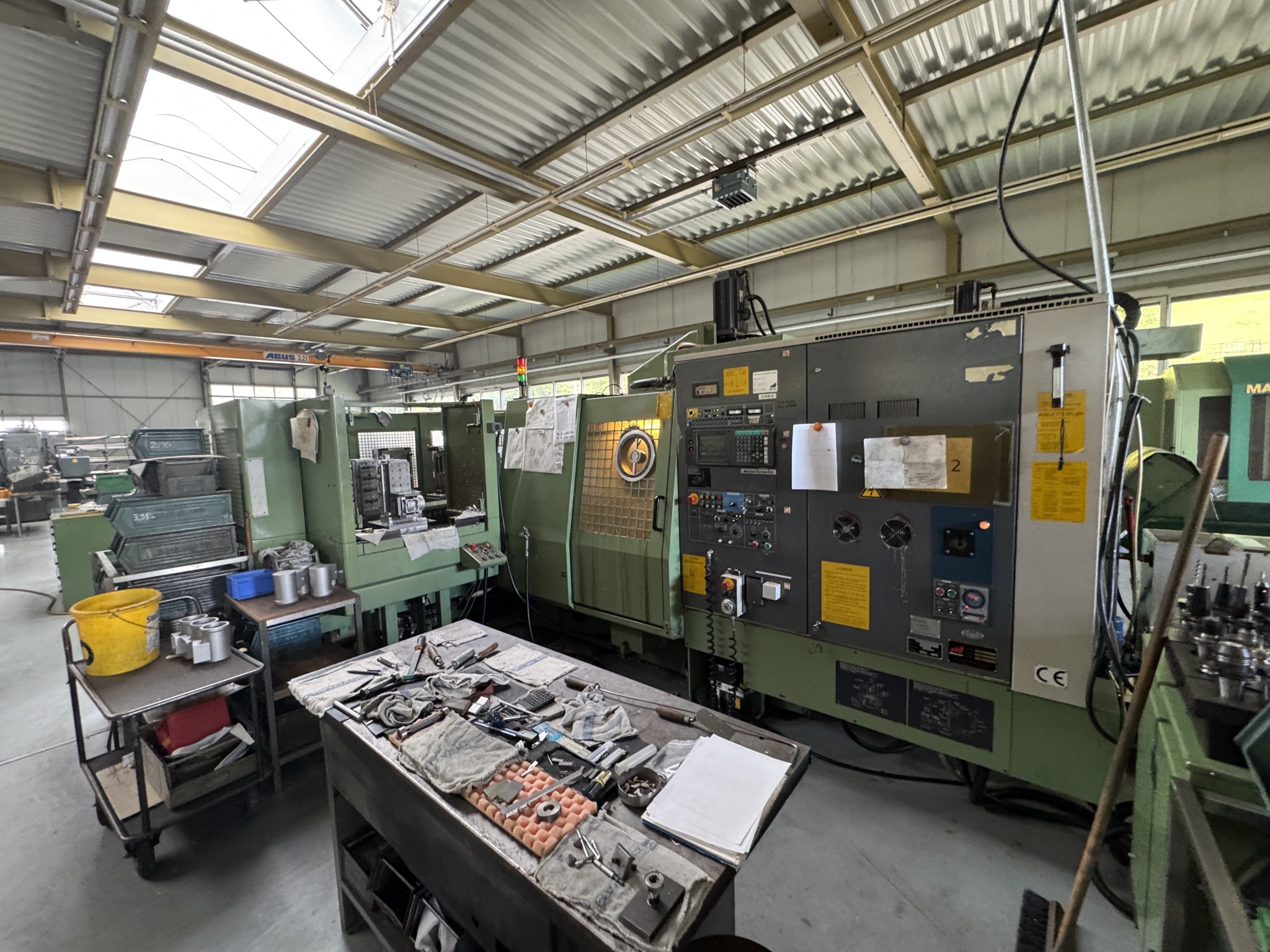 Machines for metal processing-10