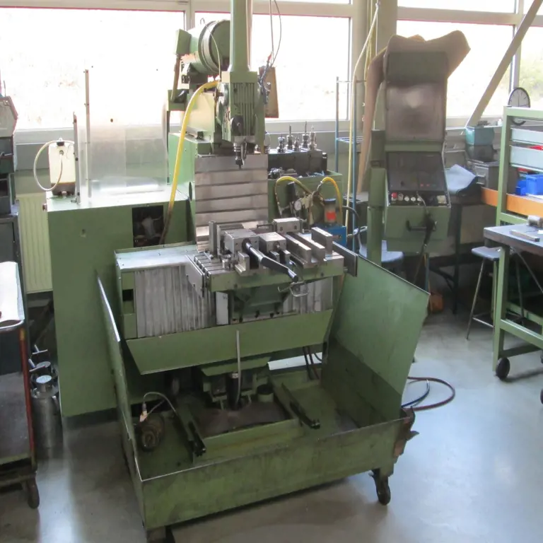 Universal milling machine Maho MH500C