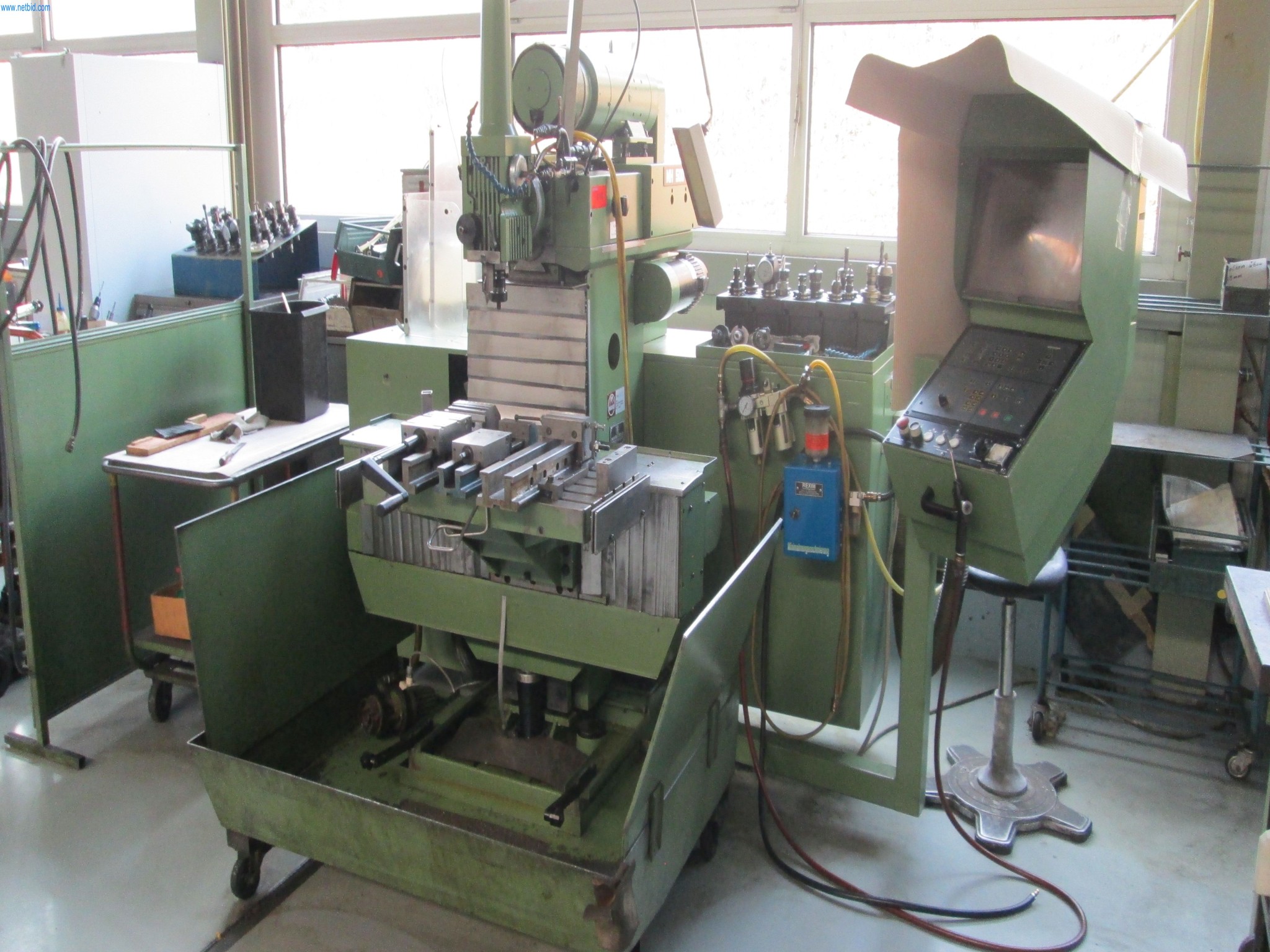 Maschinen für die Metallverarbeitung -2