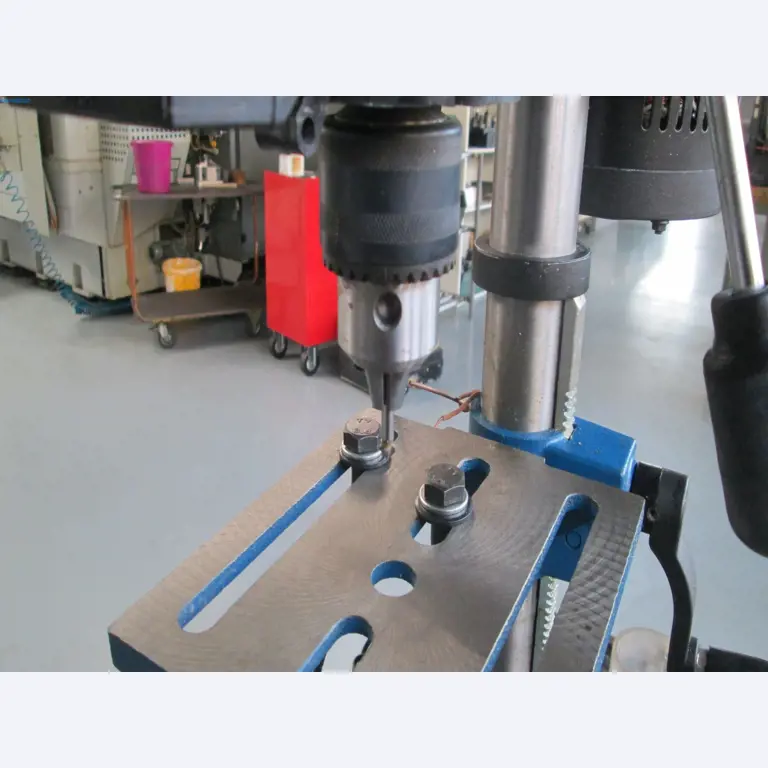 Maszyny do obróbki metalu-9