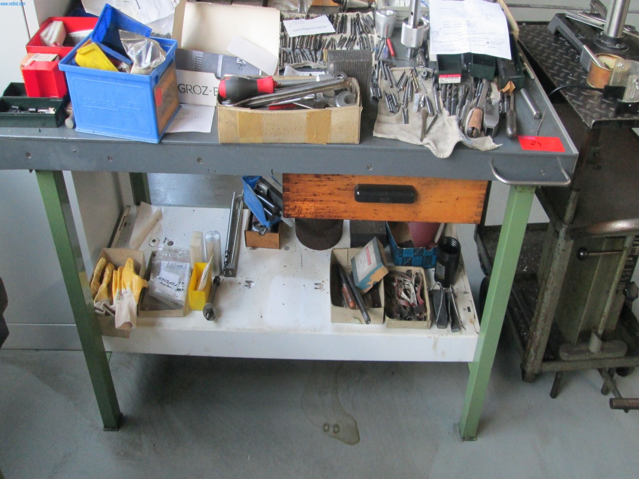 Maschinen für die Metallverarbeitung -2