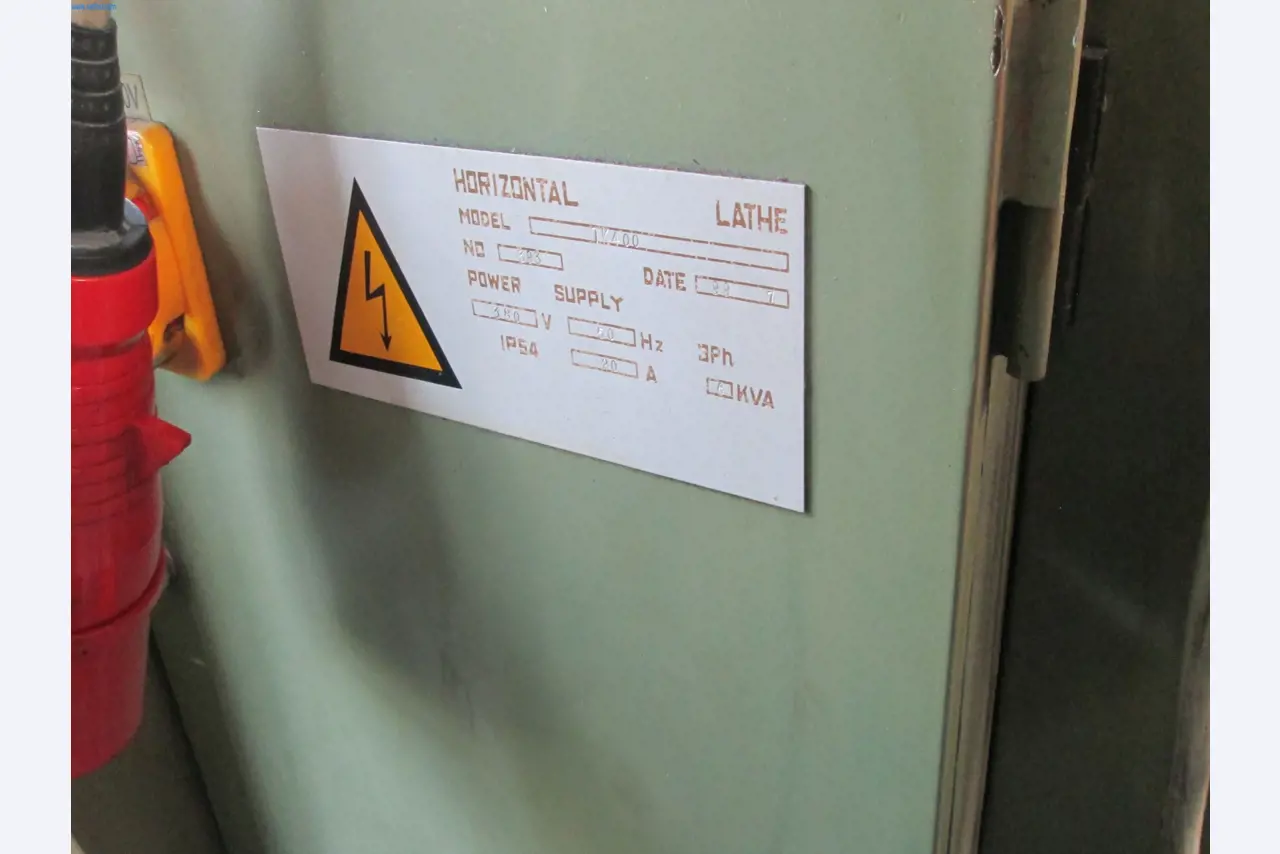 Maschinen für die Metallverarbeitung -8