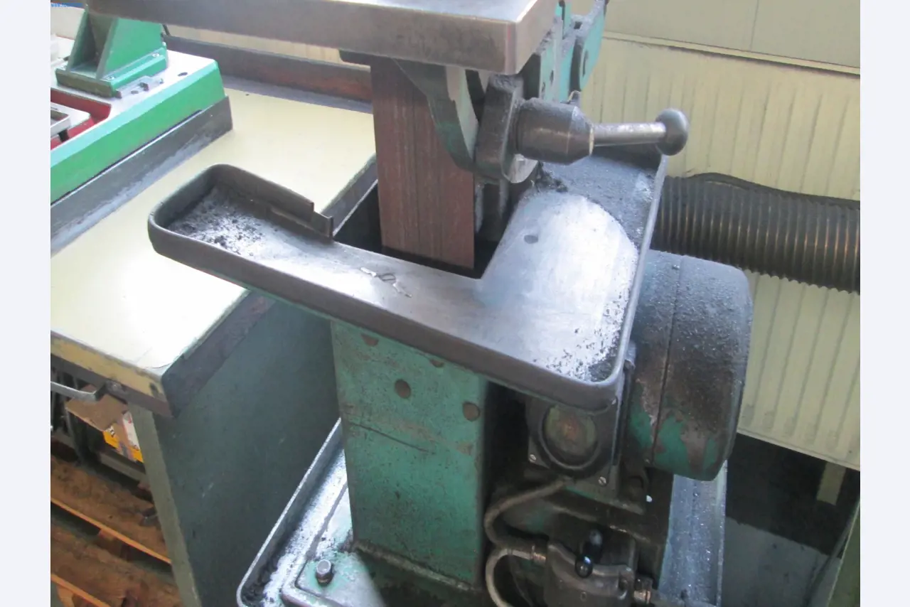 Machines pour le travail des métaux-5