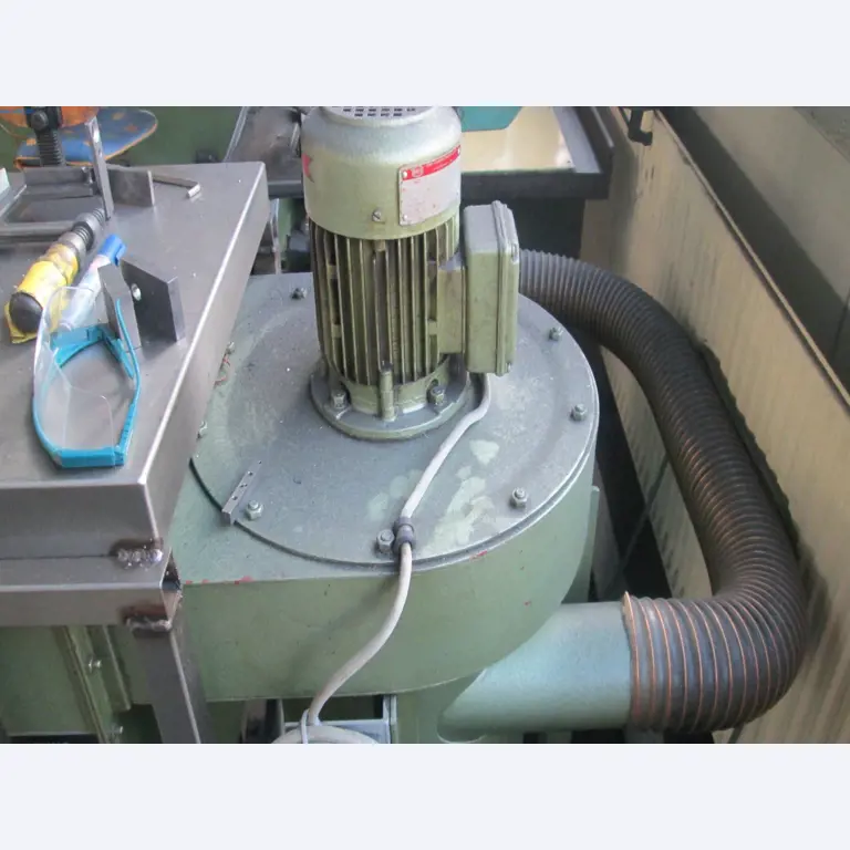 Machines pour le travail des métaux-8