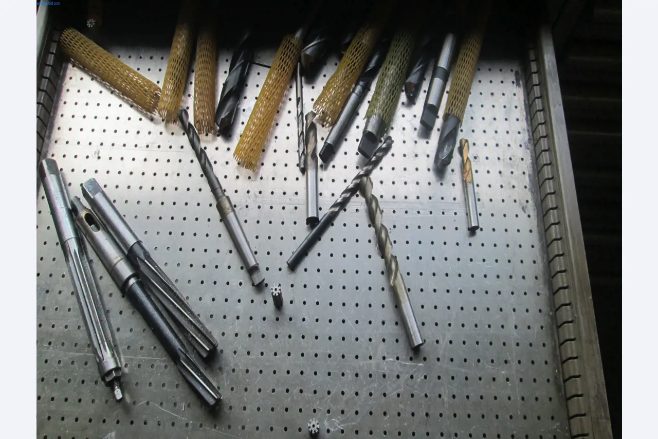 Stroje na zpracování kovů-10