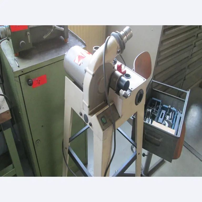 Maschinen für die Metallverarbeitung -10