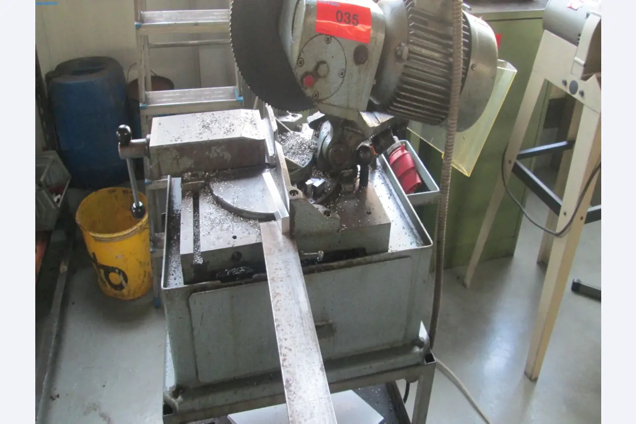 Maschinen für die Metallverarbeitung -17