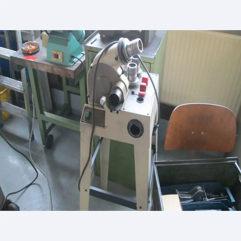 Maschinen für die Metallverarbeitung -9