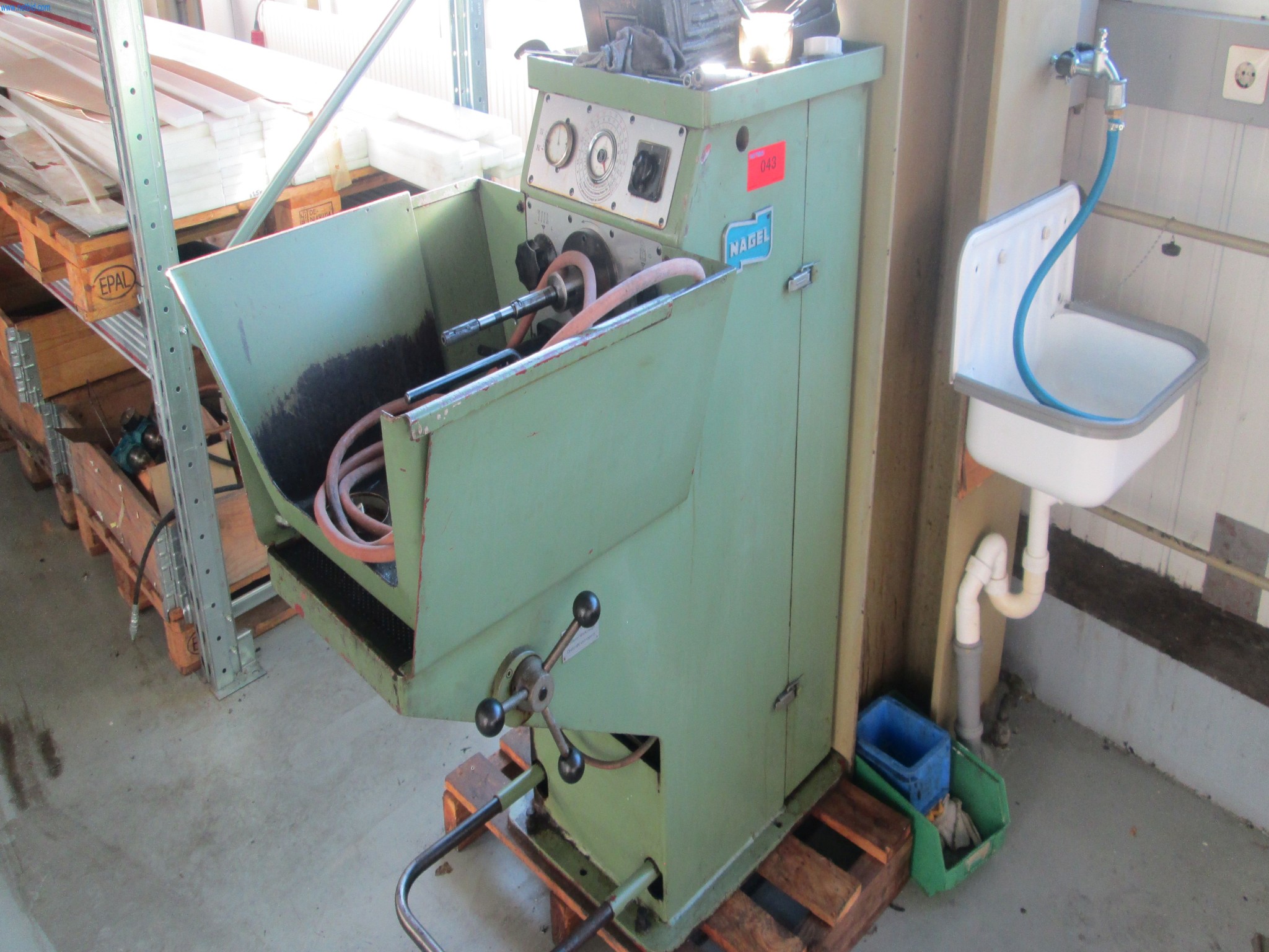 Machines for metal processing-1