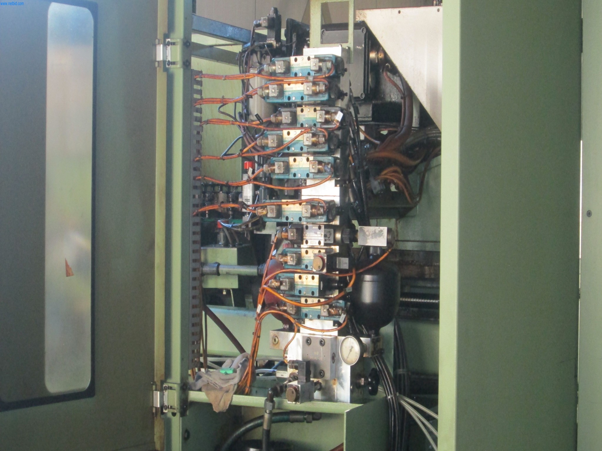Machines for metal processing-12