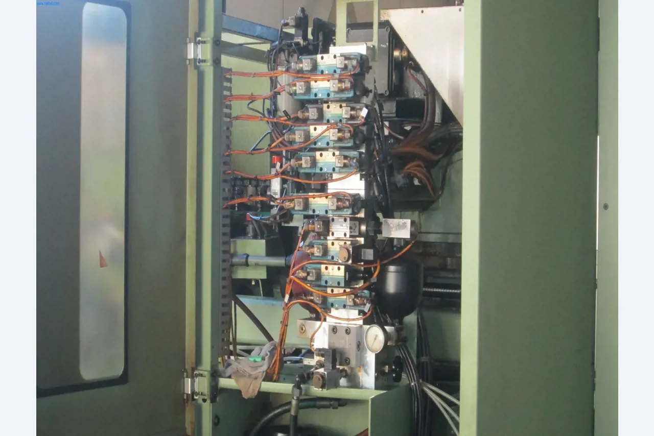 Maschinen für die Metallverarbeitung -12