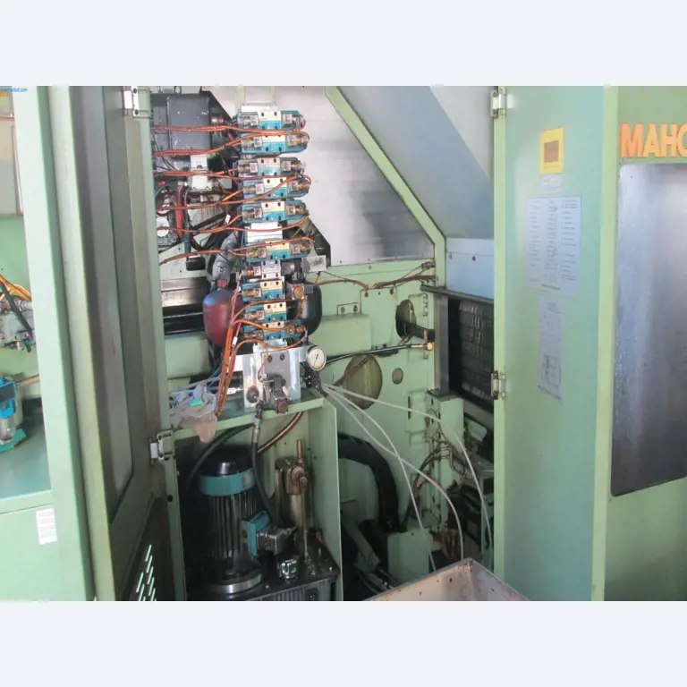 Maschinen für die Metallverarbeitung -13