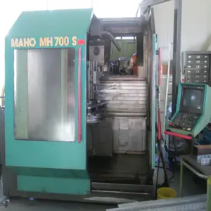 universelles CNC-Bearbeitungszentrum Maho MH700S