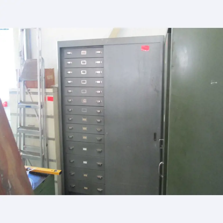 Maschinen für die Metallverarbeitung -5