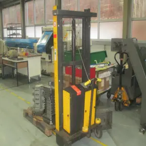 Elektryczny wózek paletowy Lifter