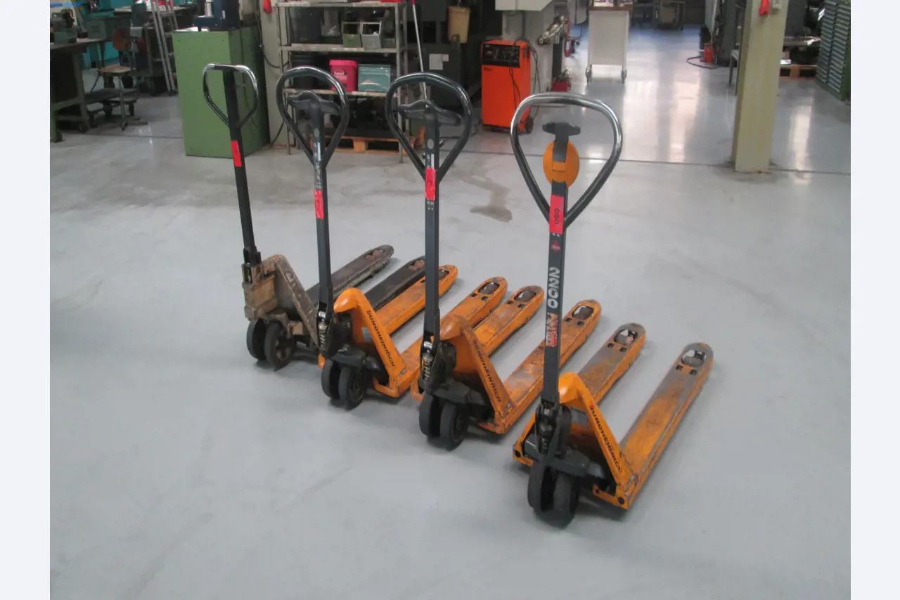 Maschinen für die Metallverarbeitung -1