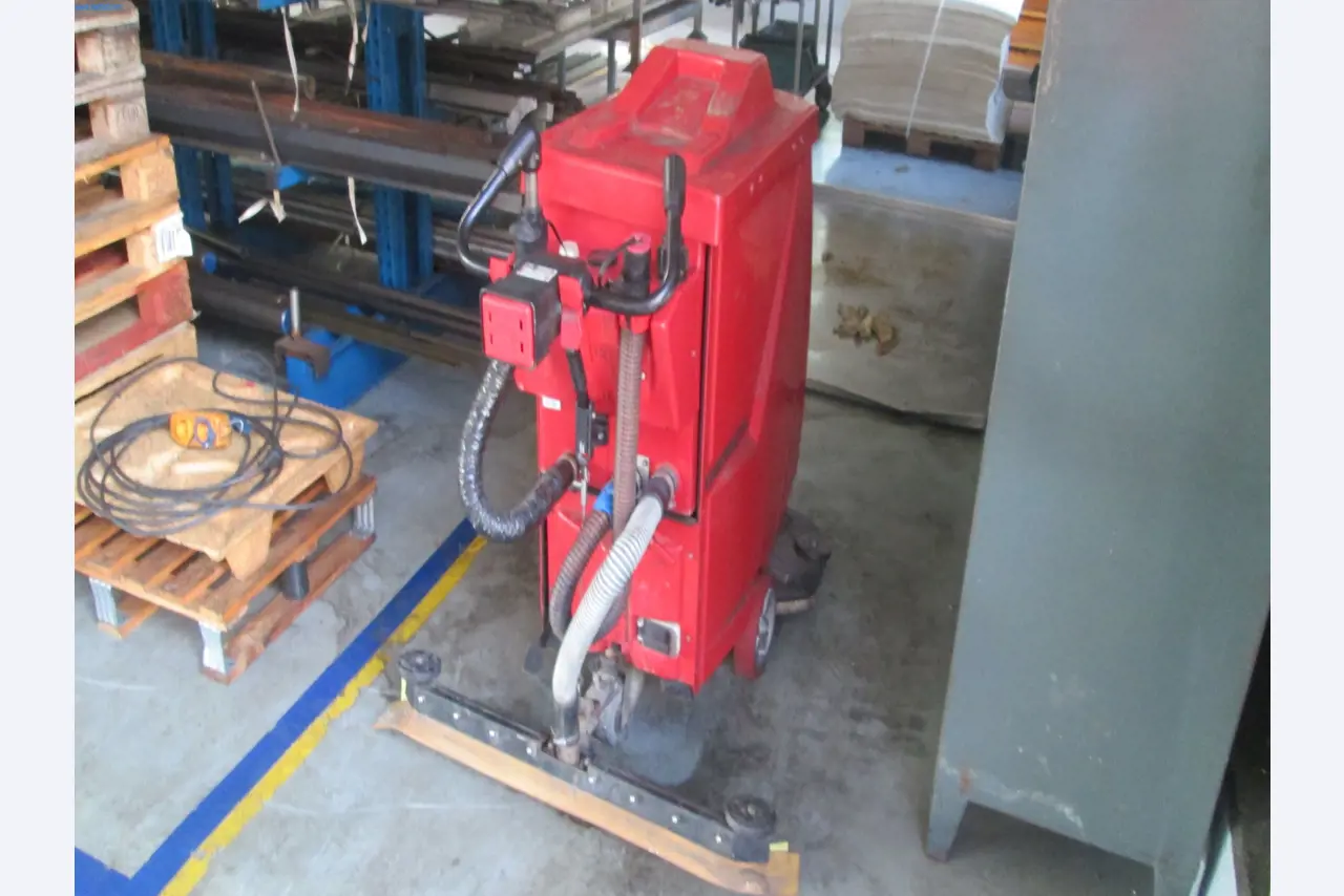 Machines pour le travail des métaux-4