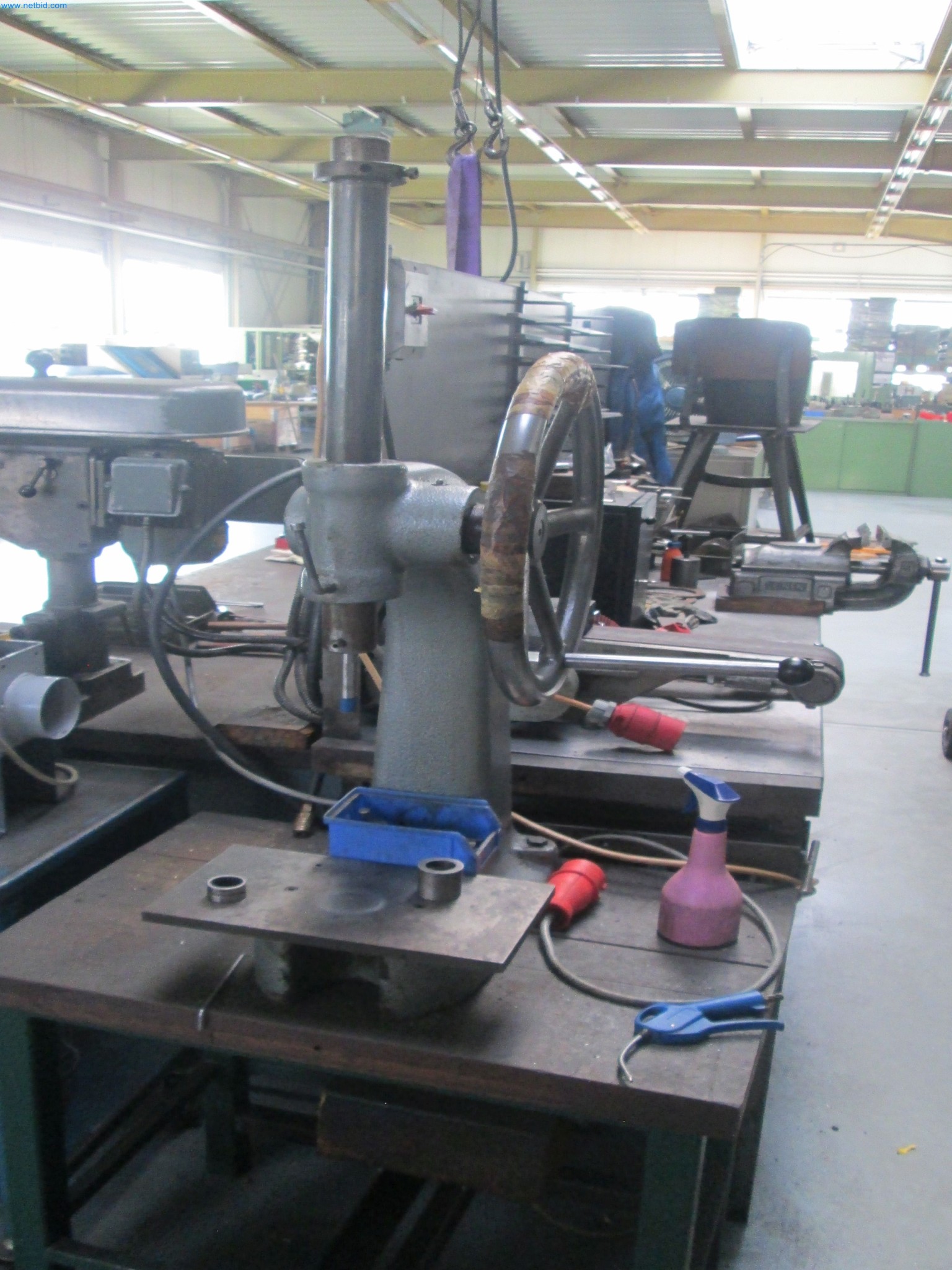 Machines for metal processing-9