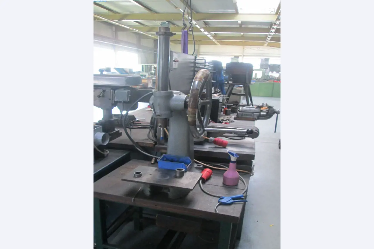 Maszyny do obróbki metalu-9