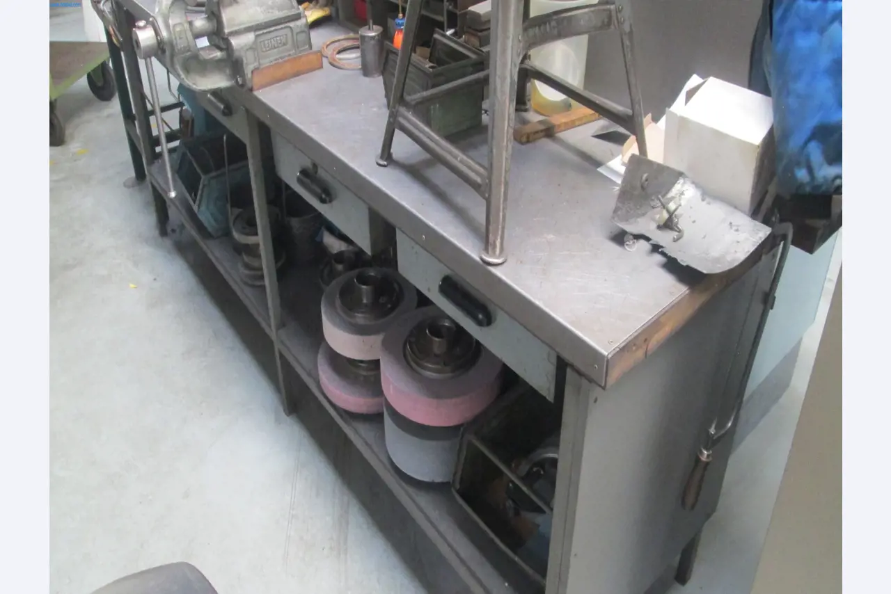 Maschinen für die Metallverarbeitung -2