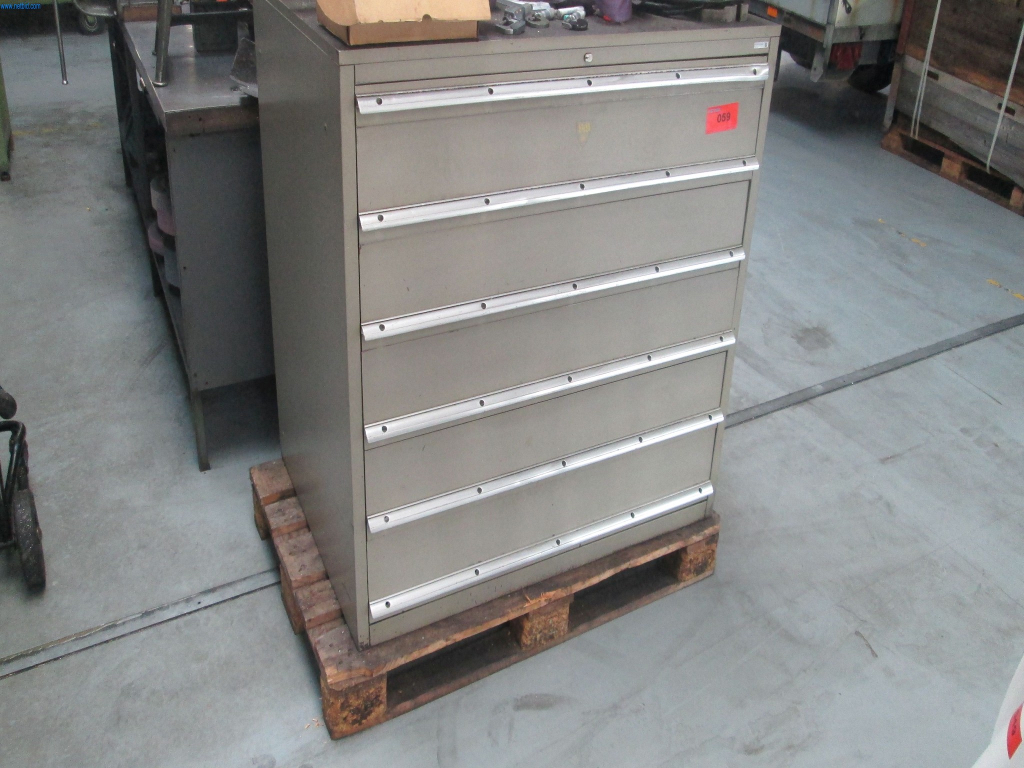 Stroje na zpracování kovů-1