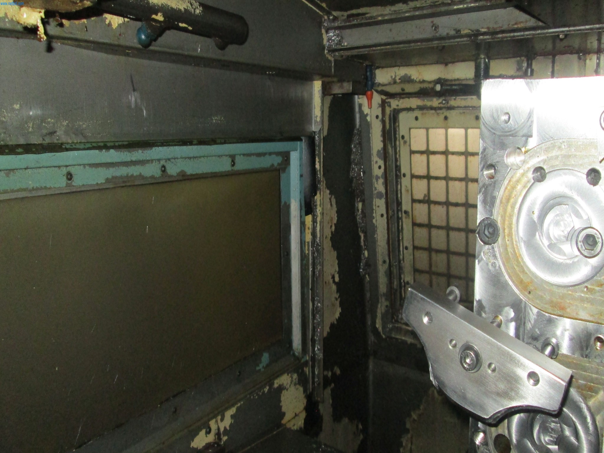 Machines for metal processing-20