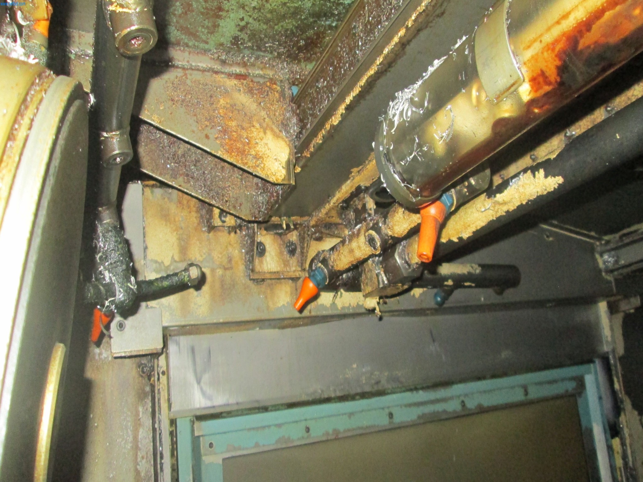 Machines for metal processing-21